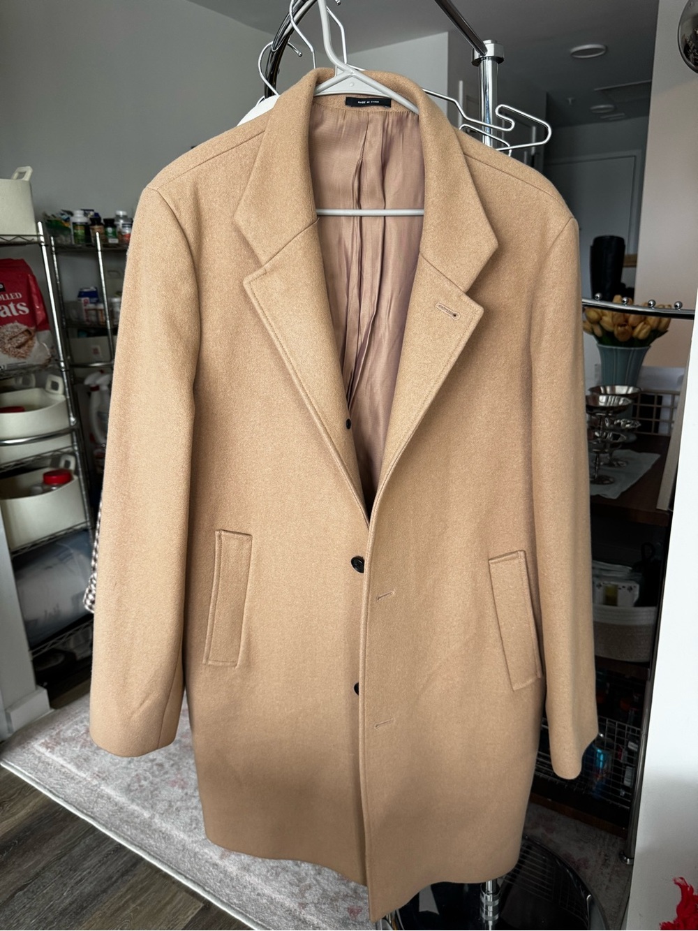 Club Monaco Men's Camel Wool Overcoat - Classic Single-Breasted Coat